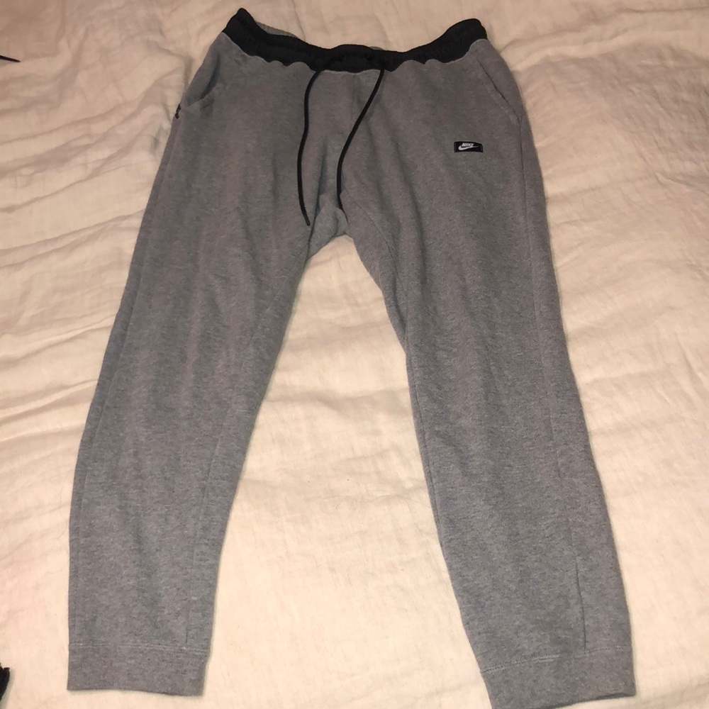 MENS GREY JOGGERS,NIKE